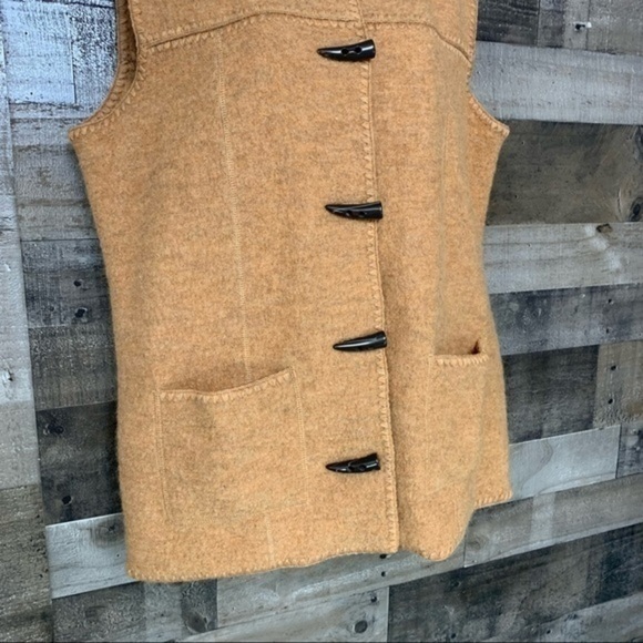 Ruby Rd. Camel 100% Wool Vest Toggle Button Size L - Picture 3 of 11